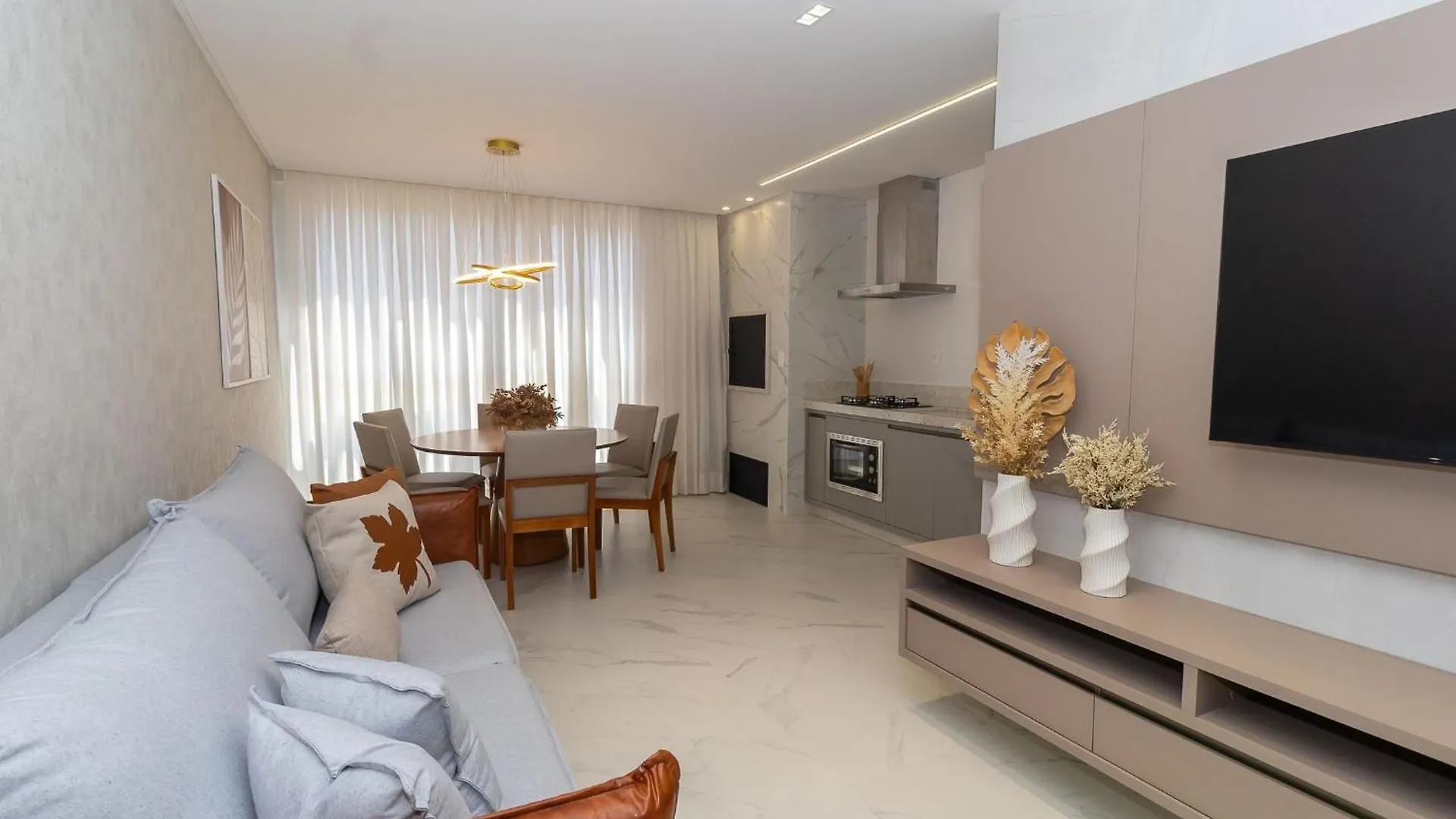 635 Lindo Apartamento Localizado Na Praia De Bombas Bombinhas Apartmán