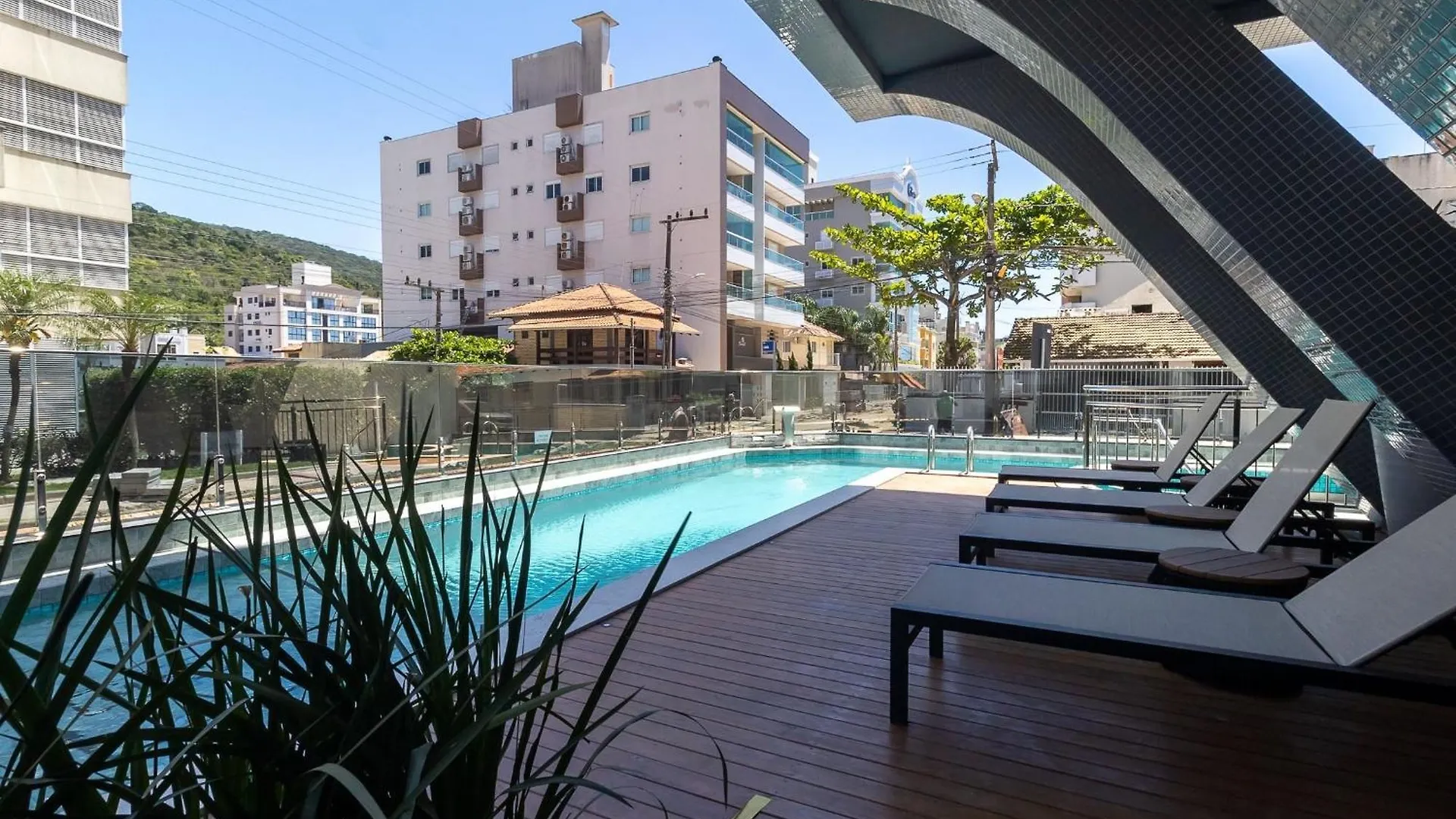 Appartement 635 Lindo Apartamento Localizado Na Praia De Bombas Bombinhas